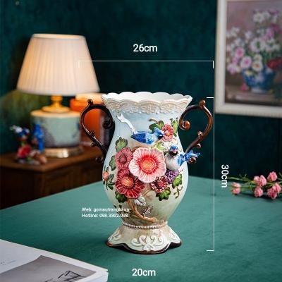 BÌNH CÓ TAY CẦM ĐẮP NỔI CHIM HOA